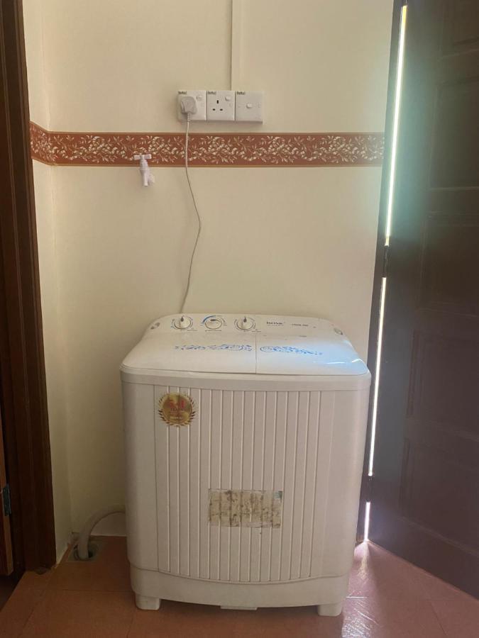 Homestay Ibu Pekan Buitenkant foto