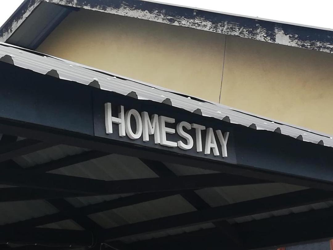 Homestay Ibu Pekan Buitenkant foto